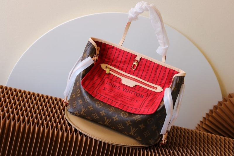 LV Shopping Bags